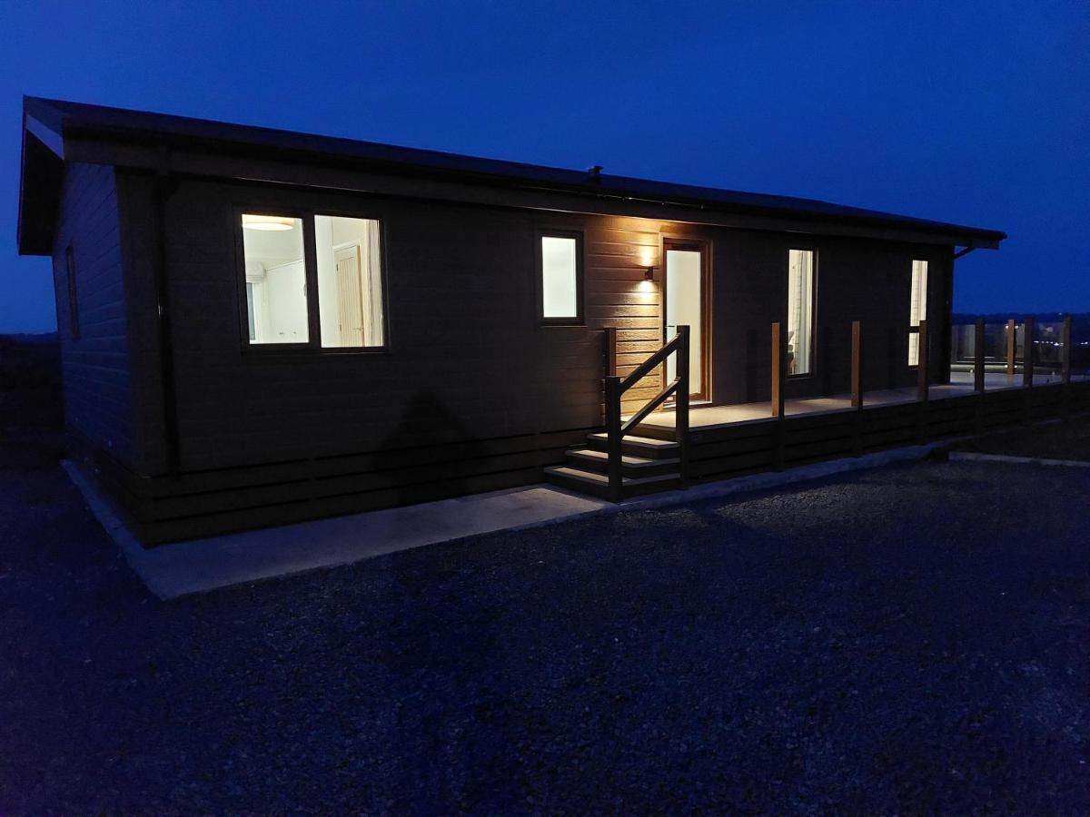 Luxury Family Beechwood Lodge With Hot Tub Lochwinnoch Esterno foto